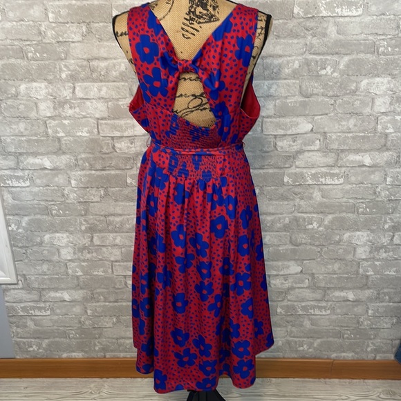 MODCLOTH Timeless Magnetism A Line Dress - Picture 12 of 13
